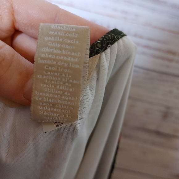 BANANA Republic Paisley Dress Size 2 - Picture 9 of 13